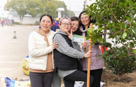 {{brizy_dc_image_alt imageSrc=